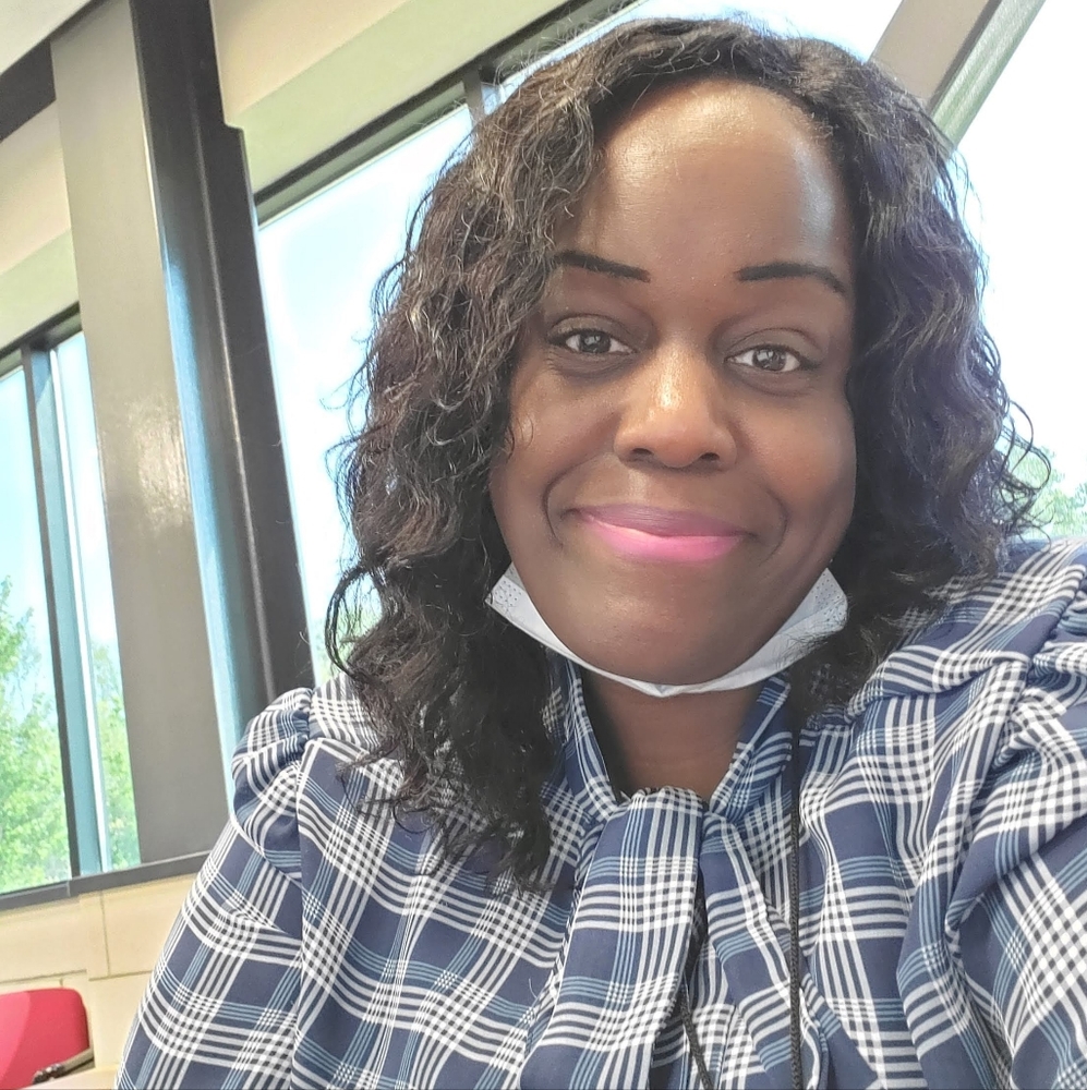 Meet your Posher, Tanya